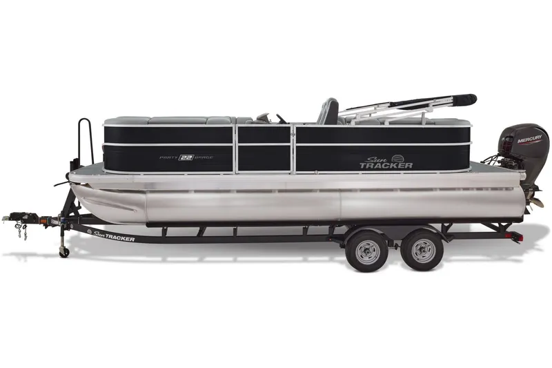 Slide: The Image of Sun Tracker Party Barge 22 DLX 2026 - 30