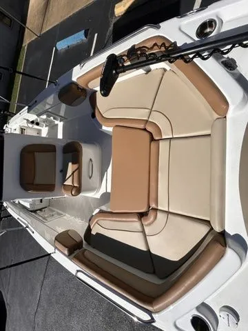 Slide: The Image of NauticStar 211 Hybrid 2023 - 10
