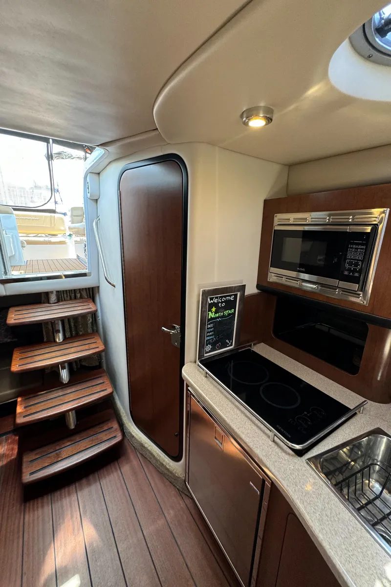 Slide: The Image of Crownline Boats 350 SY 2018 - 59