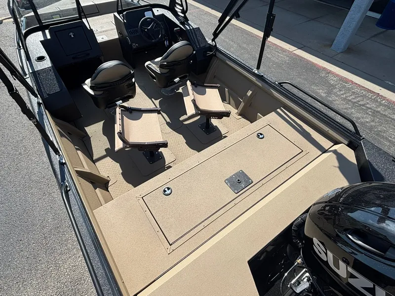 Slide: The Image of SeaArk Protege 200 2026 - 10