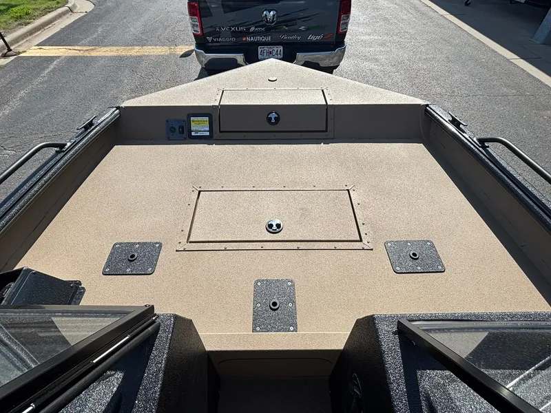 Slide: The Image of SeaArk Protege 200 2026 - 20