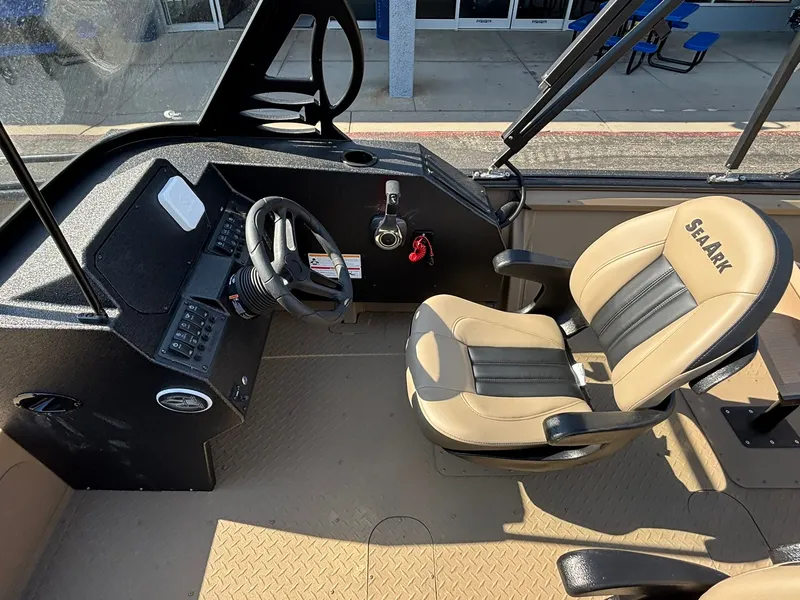 Slide: The Image of SeaArk Protege 200 2026 - 21