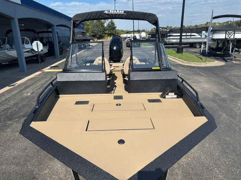 Slide: The Image of SeaArk Protege 200 2026 - 8