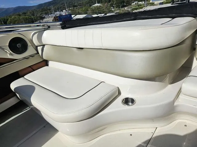 Slide: The Image of Sea Ray 220 Select 2006 - 11