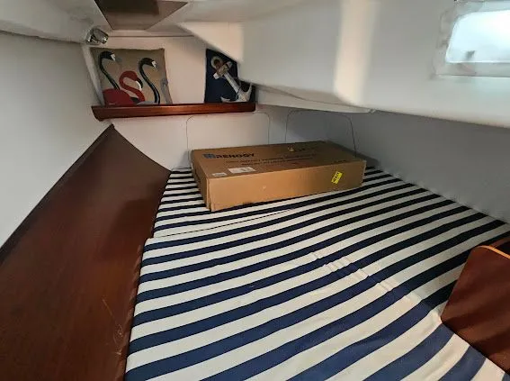 Slide: The Image of Beneteau Oceanis Clipper 331 2004 - 18