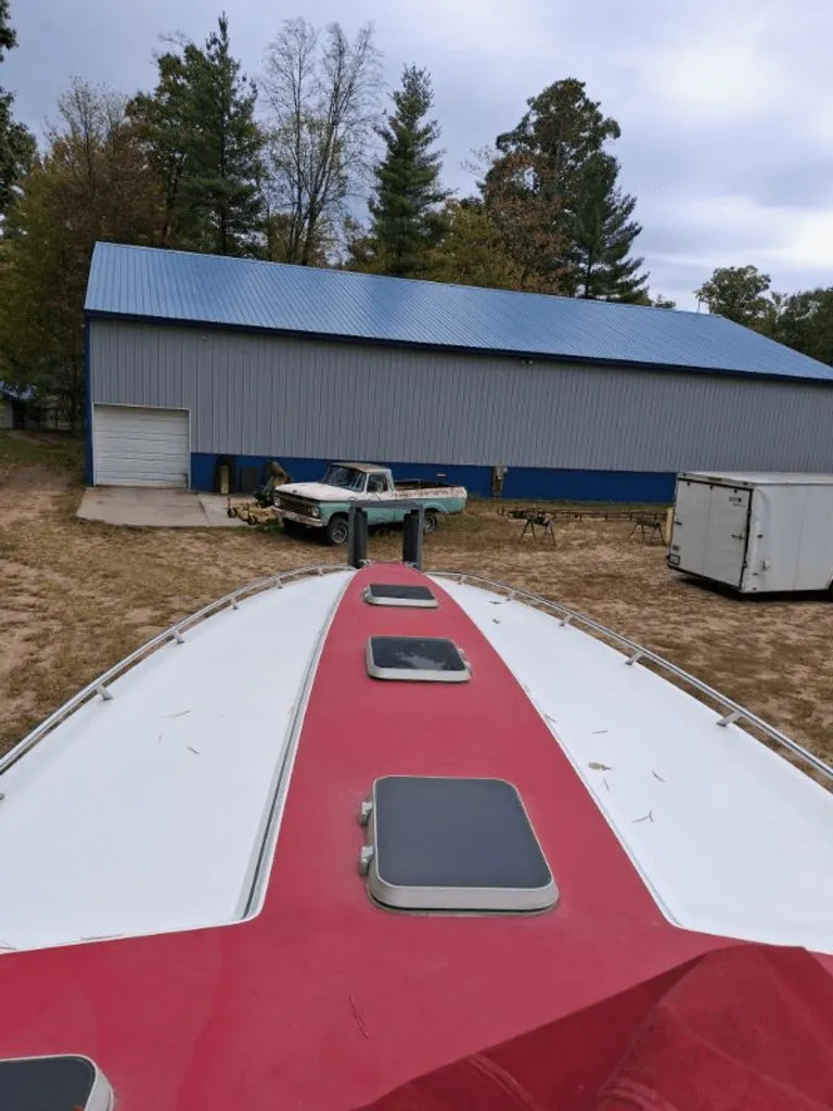 Slide: The Image of Wellcraft Excalibur Eagle II 1985 - 30