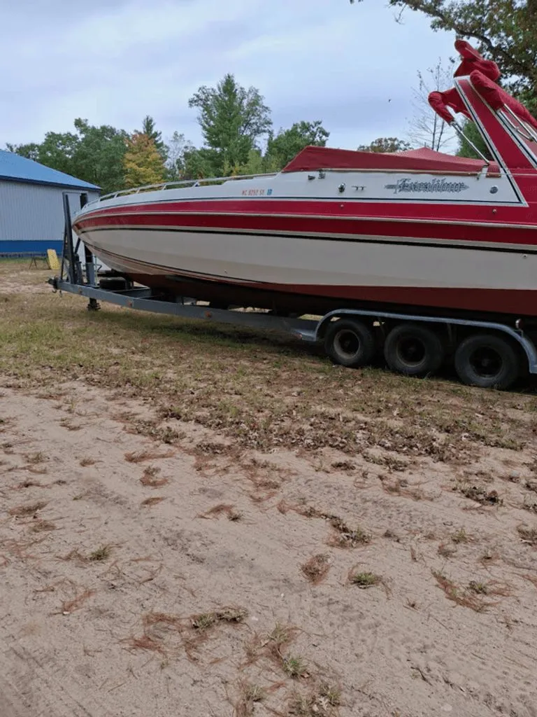 Slide: The Image of Wellcraft Excalibur Eagle II 1985 - 34