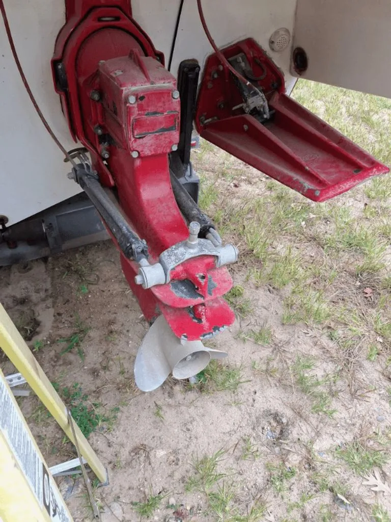 Slide: The Image of Wellcraft Excalibur Eagle II 1985 - 36