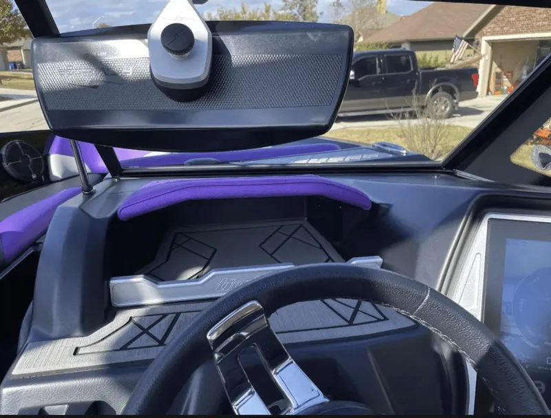 Slide: The Image of Tigé Z3 2022 - 17