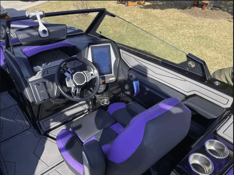 Slide: The Image of Tigé Z3 2022 - 19