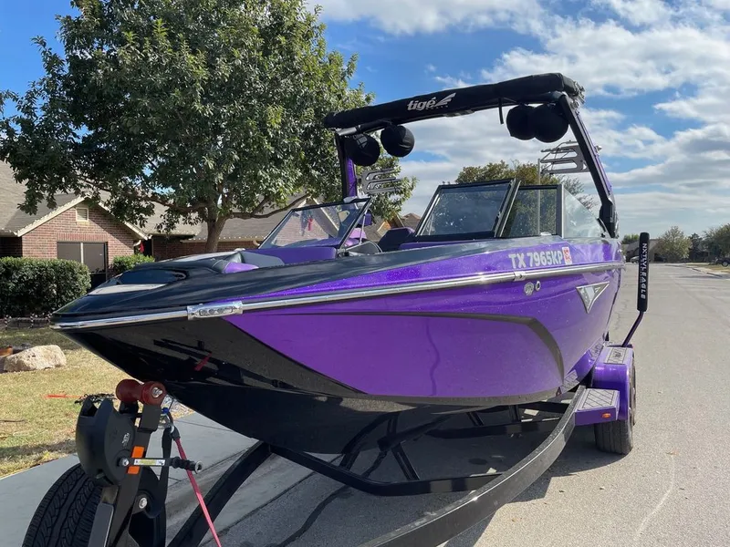 Slide: The Image of Tigé Z3 2022 - 9