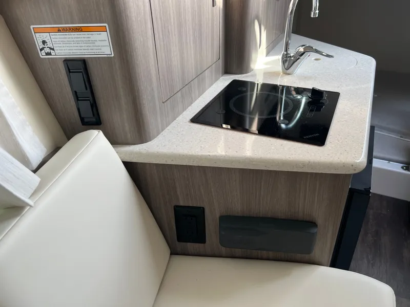 Slide: The Image of Regal 28 Express 2019 - 22