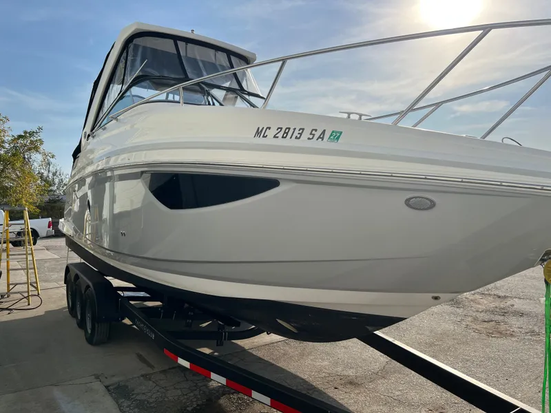 Slide: The Image of Regal 28 Express 2019 - 34