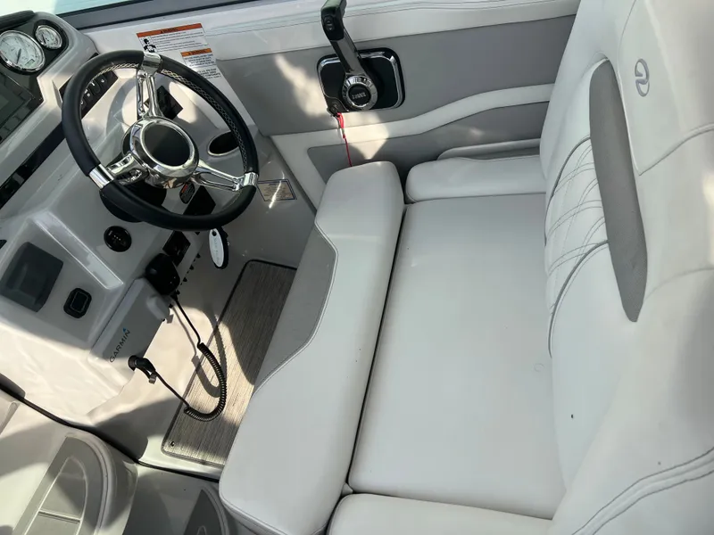 Slide: The Image of Regal 28 Express 2019 - 9