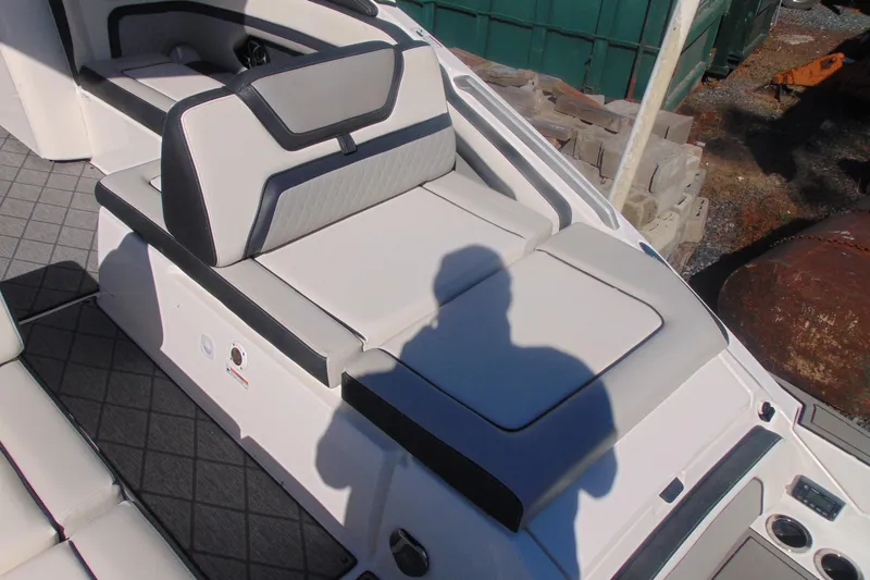 Slide: The Image of 2019 Yamaha Boats 275SD interior seating with modern design and comfortable upholstery. - 5