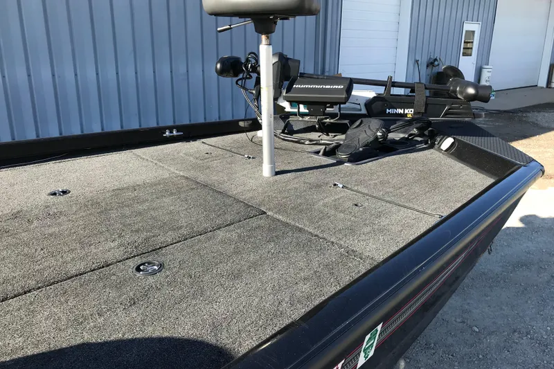 Slide: The Image of 2016 Ranger RT188 boat deck with Minn Kota trolling motor and Humminbird fish finder. - 15