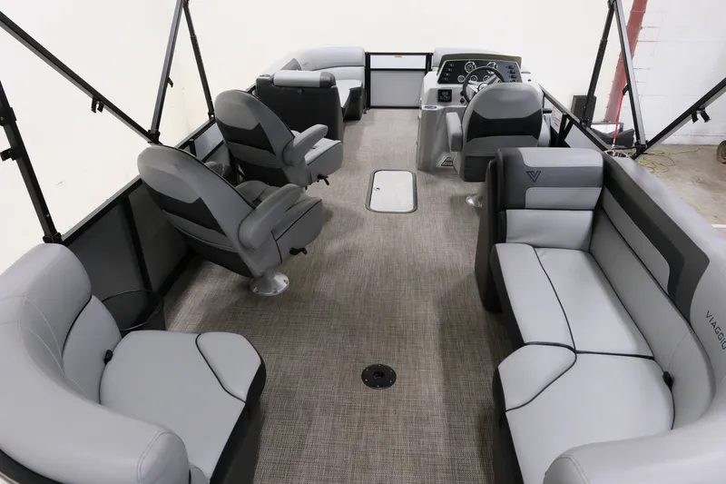 Slide: The Image of Viaggio Lago 22 T 2023 - 18