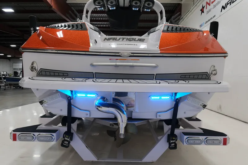 Slide: The Image of Nautique G23 2015 - 6