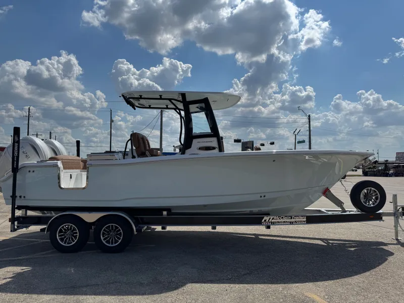 Slide: The Image of Sea Hunt Ultra 265 SE 2026 - 5