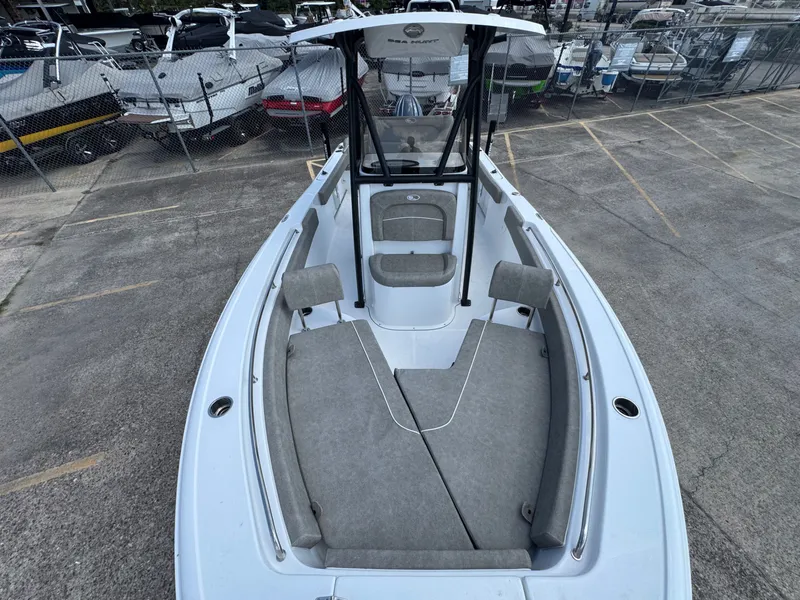 Slide: The Image of Sea Hunt Ultra 229 2026 - 26