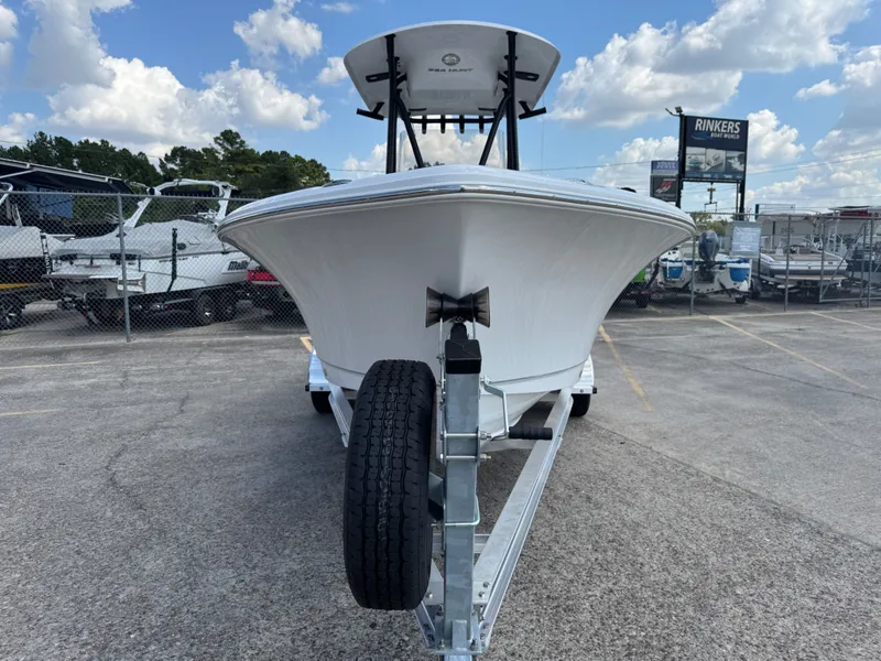 Slide: The Image of Sea Hunt Ultra 229 2026 - 6