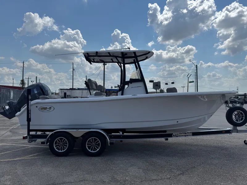 Slide: The Image of Sea Hunt Ultra 229 2026 - 7