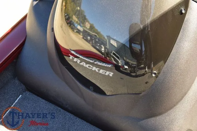 Slide: The Image of Tracker PRO175 2021 - 20