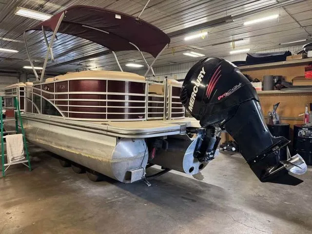 Slide: The Image of Bennington 23 RSR 2017 - 4