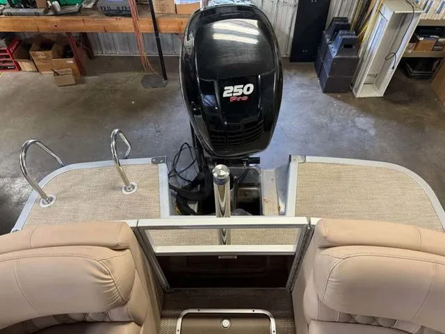 Slide: The Image of Bennington 23 RSR 2017 - 5