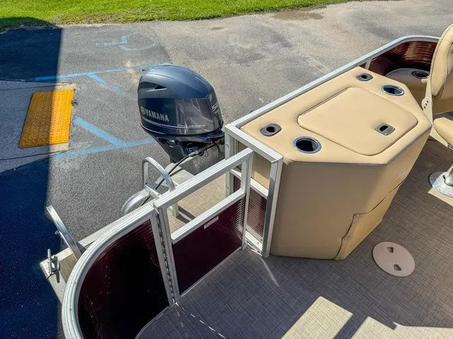 Slide: The Image of Bennington 20 SFX 2016 - 15