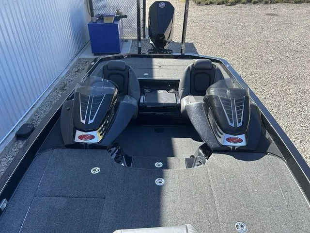 Slide: The Image of Ranger Boats Z520C Ranger Cup Equipped 2020 - 19
