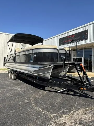 Slide: The Image of Manitou SL 25 Encore SHP 373 2021 - 3