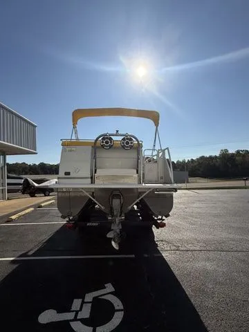 Slide: The Image of JC 266 IO 2006 - 15