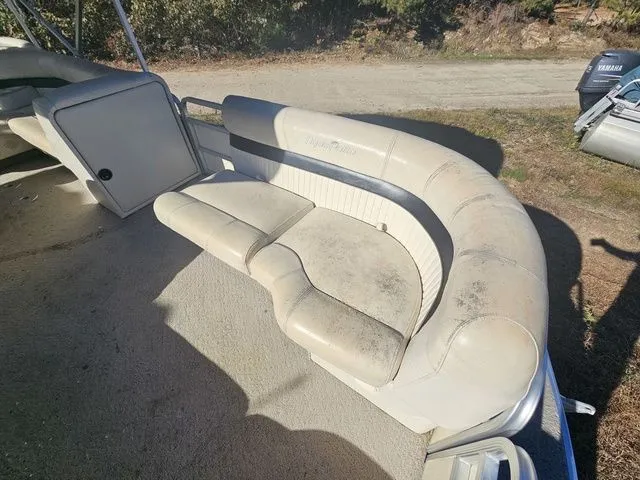 Slide: The Image of Godfrey 200RE 2007 - 5