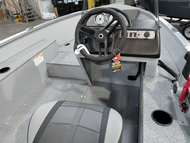 Slide: The Image of Lund 1400 Fury SS 2026 - 15