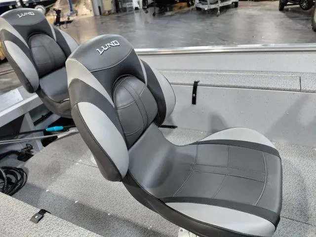 Slide: The Image of Lund 1400 Fury SS 2026 - 4