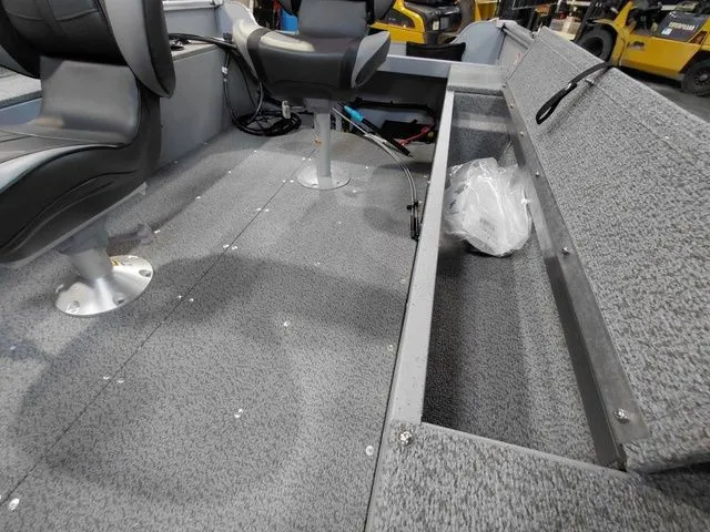 Slide: The Image of Lund 1400 Fury SS 2026 - 6