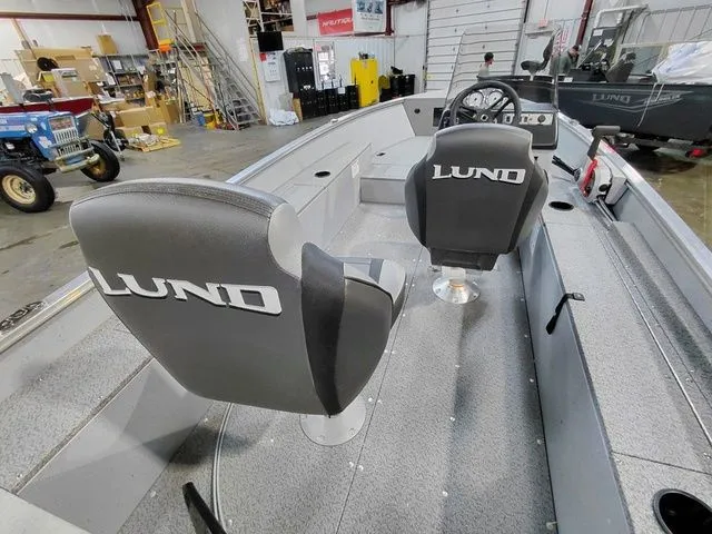 Slide: The Image of Lund 1400 Fury SS 2026 - 8