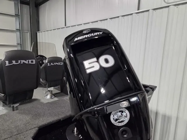 Slide: The Image of Lund 1650 Angler SS 2026 - 4