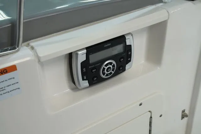 Slide: The Image of Chaparral 21 Surf 2022 - 22