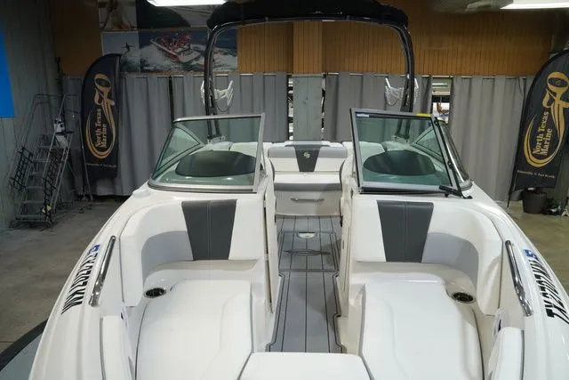 Slide: The Image of Chaparral 21 Surf 2022 - 4