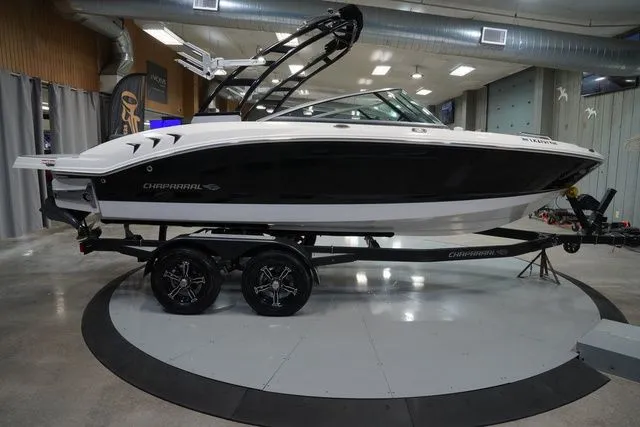 Slide: The Image of Chaparral 21 Surf 2022 - 5