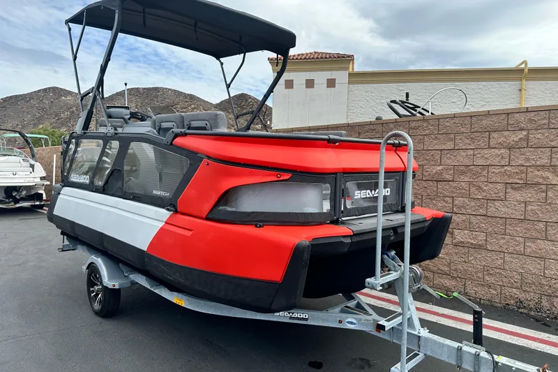 Slide: The Image of 2023 Sea-Doo Switch Cruise 18 seating, featuring gray upholstery and modern design. - 10