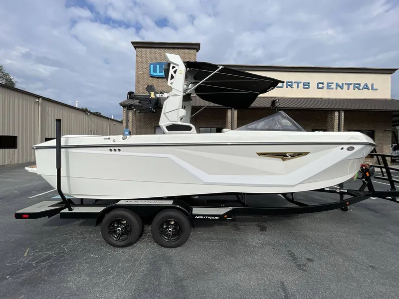 The Image of Nautique Super Air Nautique S23 2026 - 1