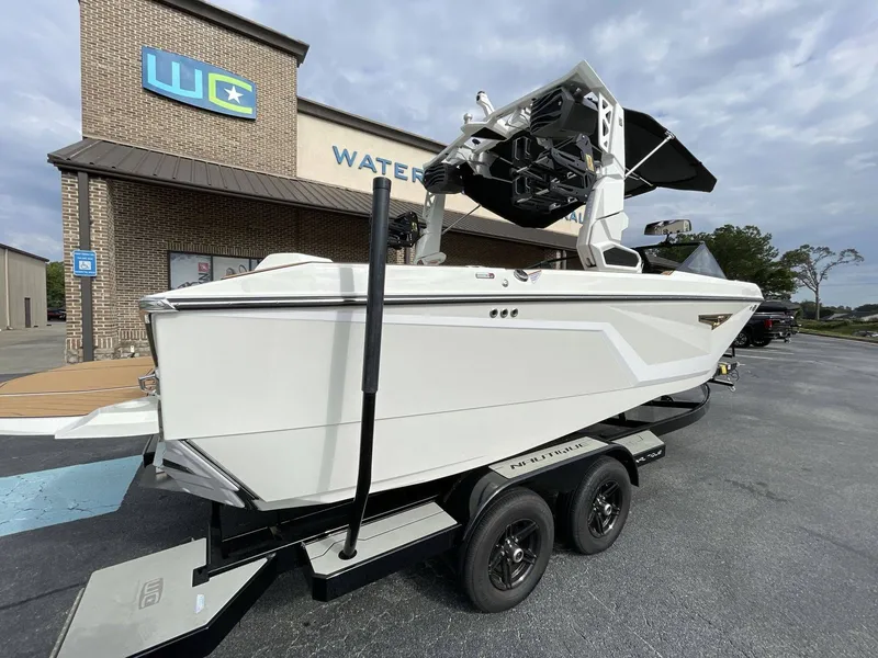Slide: The Image of Nautique Super Air Nautique S23 2026 - 14
