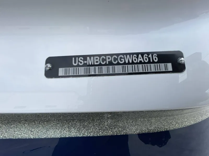 Slide: The Image of MasterCraft X23 2016 - 14