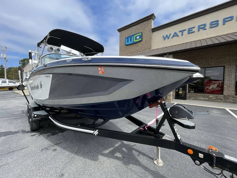 Slide: The Image of MasterCraft X23 2016 - 8