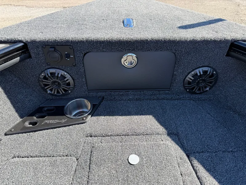 Slide: The Image of Lund 1975 Pro-V Sport 2026 - 15