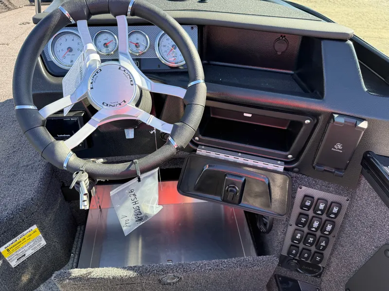 Slide: The Image of Lund 1975 Pro-V Sport 2026 - 4