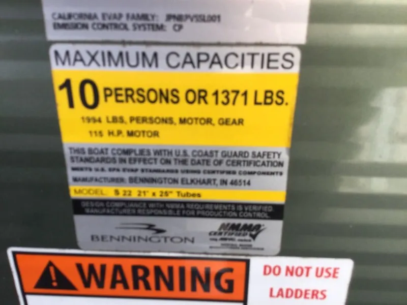 Slide: The Image of Bennington 22 SSX DG S/EM Y 2018 - 8